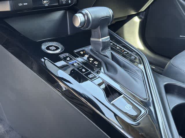 Thumbnail: 2023 Kia Niro - 25