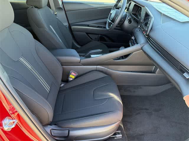 Thumbnail: 2026 Hyundai Elantra - 18