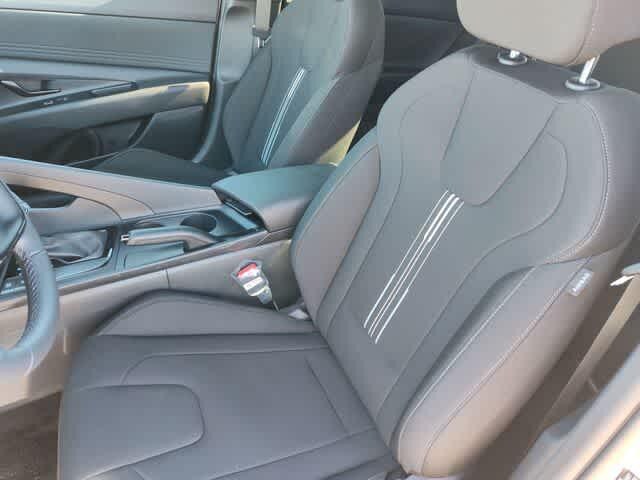 Thumbnail: 2026 Hyundai Elantra - 13