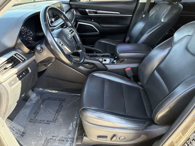 Thumbnail: 2020 Kia Telluride - 14