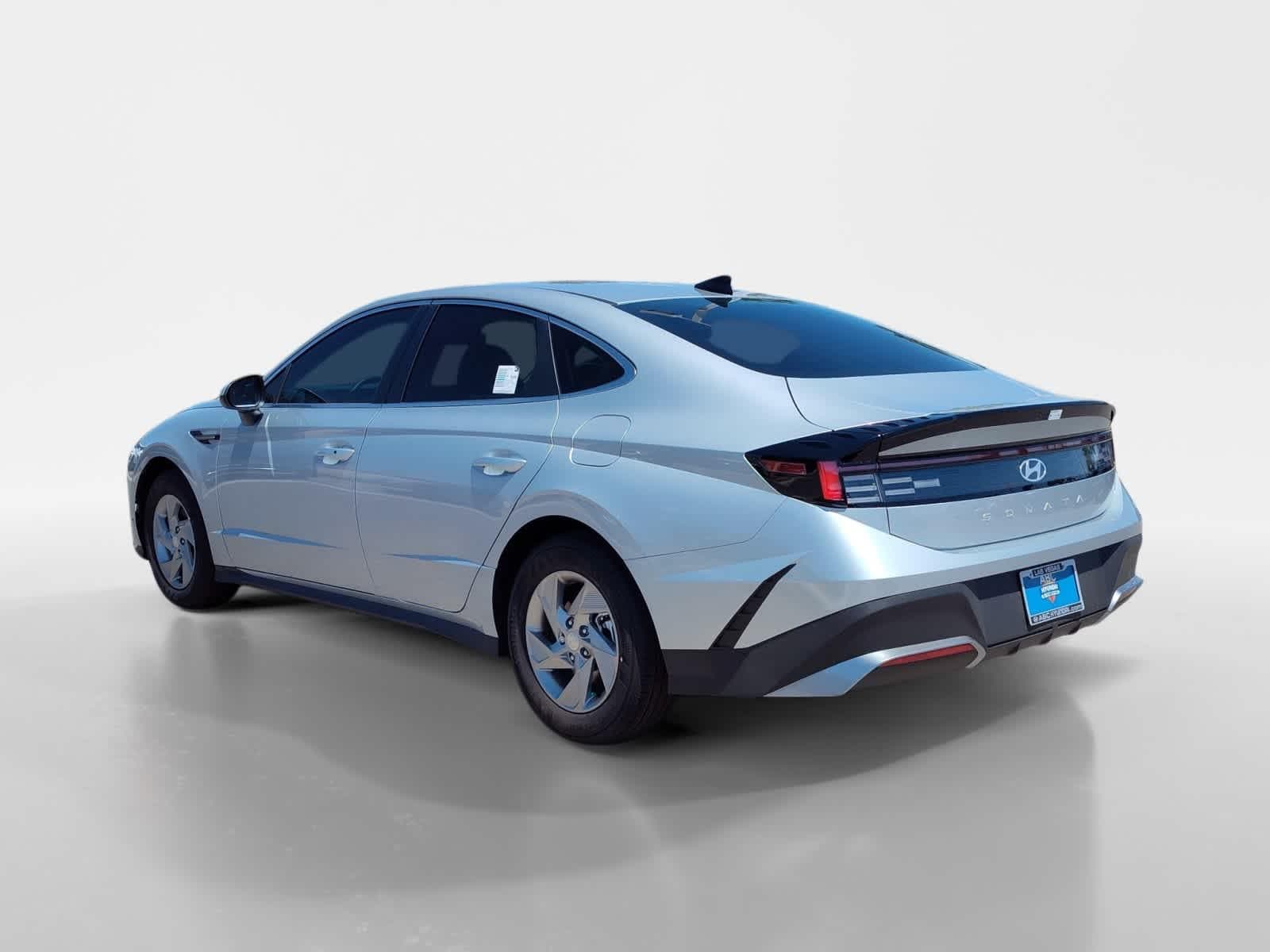 Thumbnail: 2025 Hyundai Sonata - 3