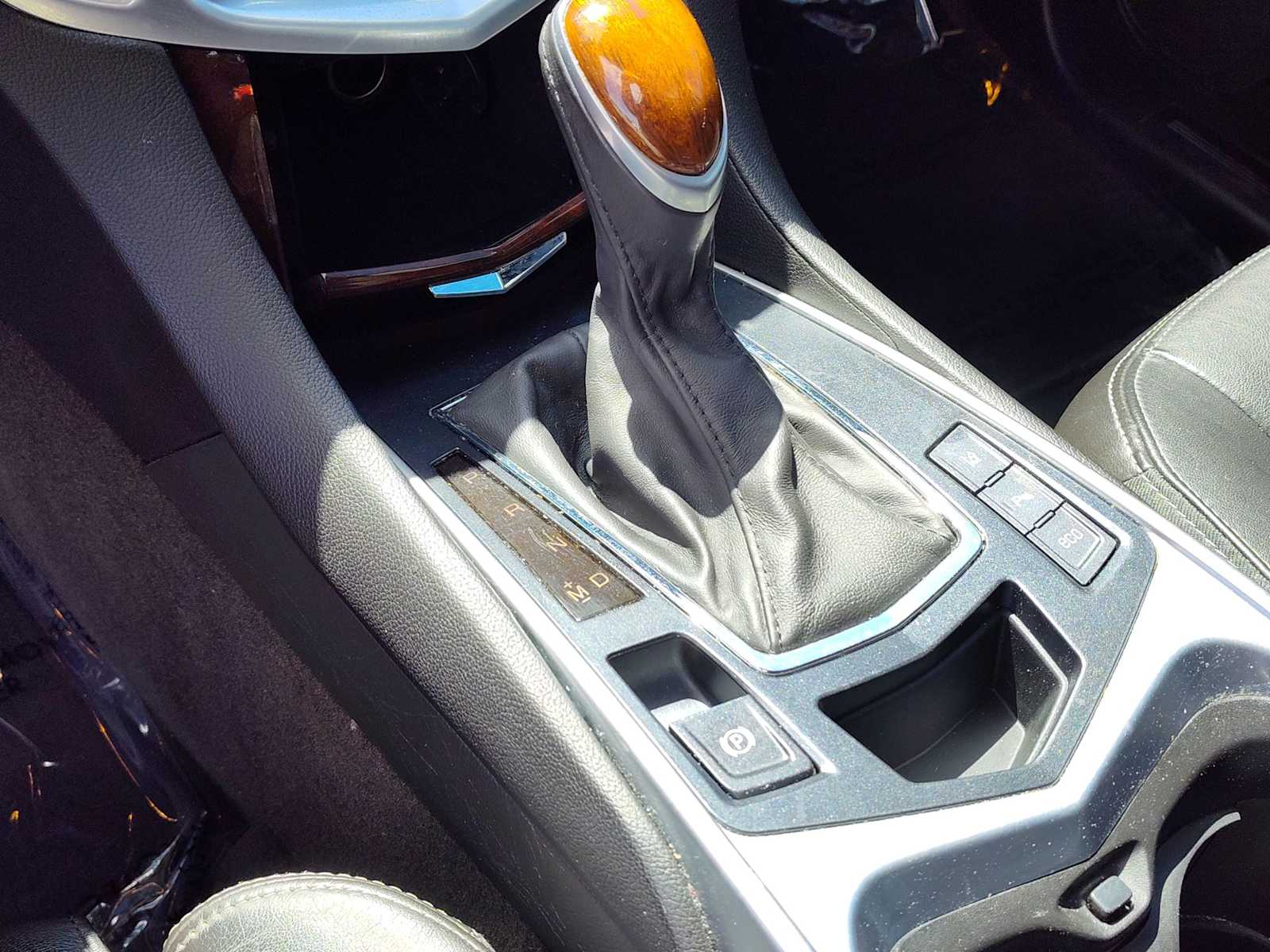 Thumbnail: 2015 Cadillac SRX - 23