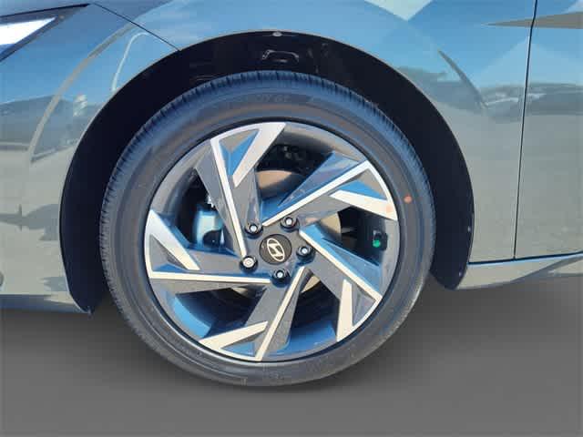 Thumbnail: 2026 Hyundai Elantra - 10