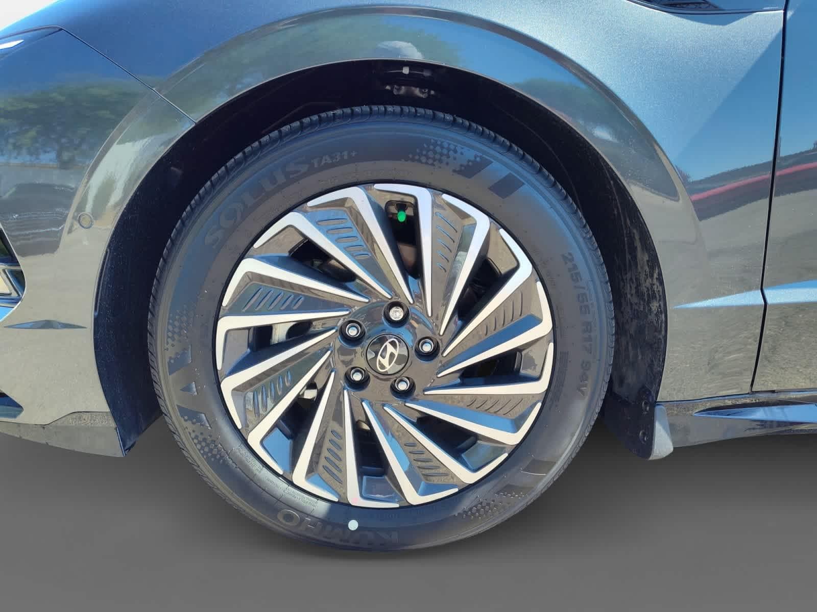 Thumbnail: 2025 Hyundai Sonata - 9