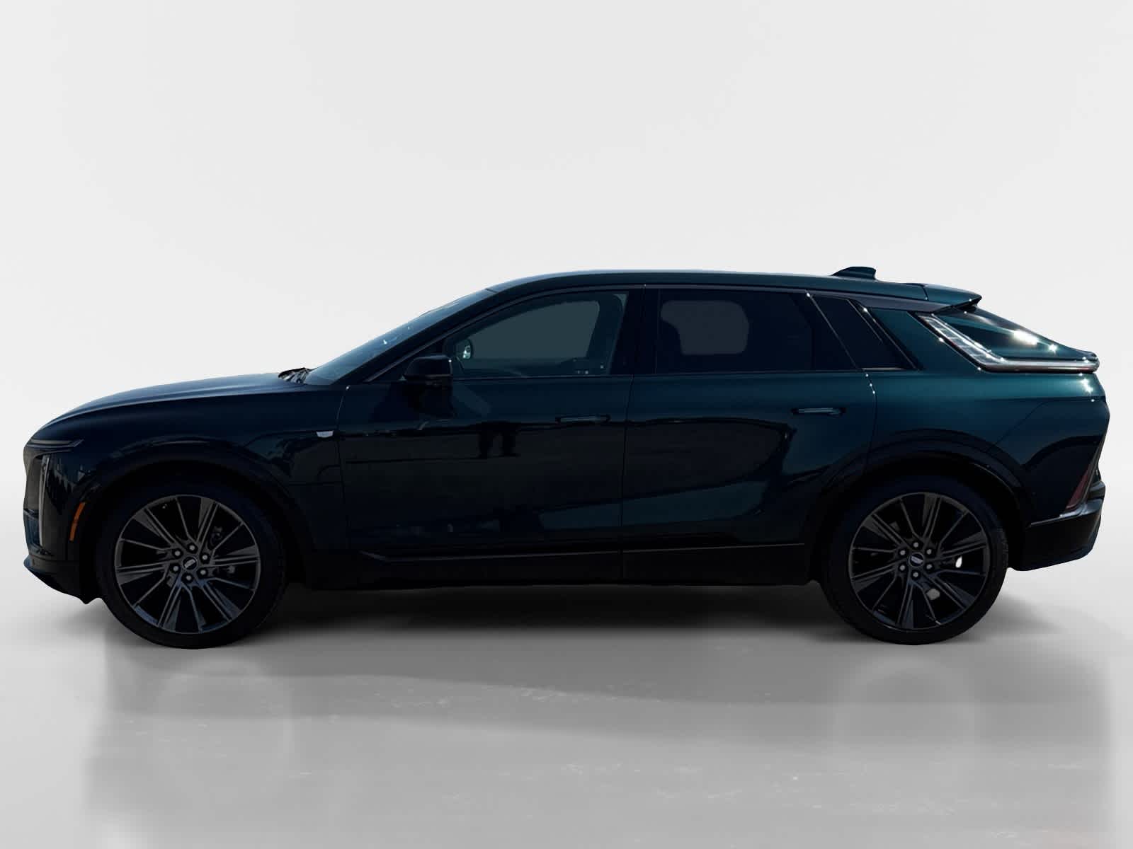 Thumbnail: 2024 Cadillac Lyriq - 2