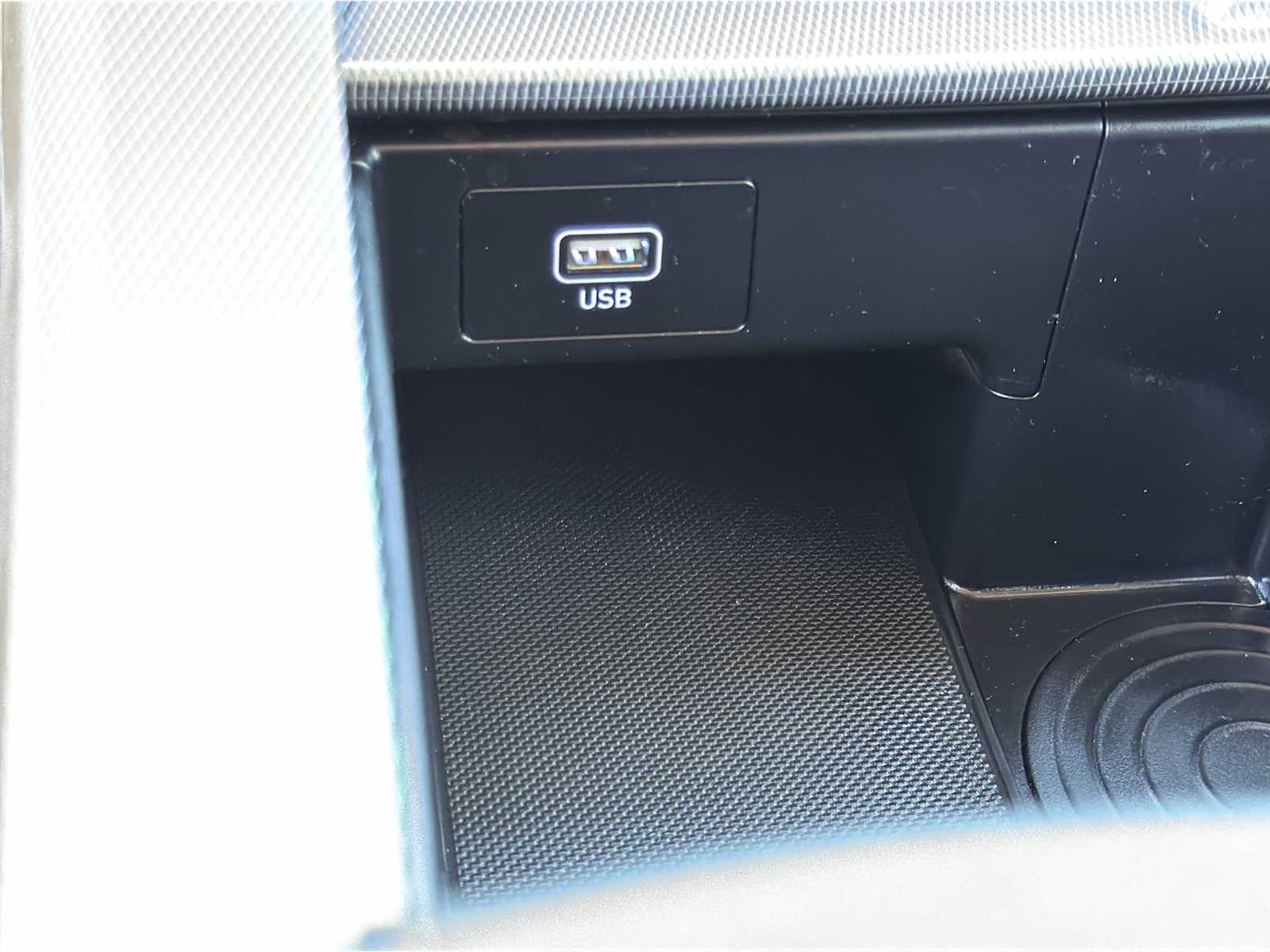 Thumbnail: 2022 Hyundai Palisade - 25