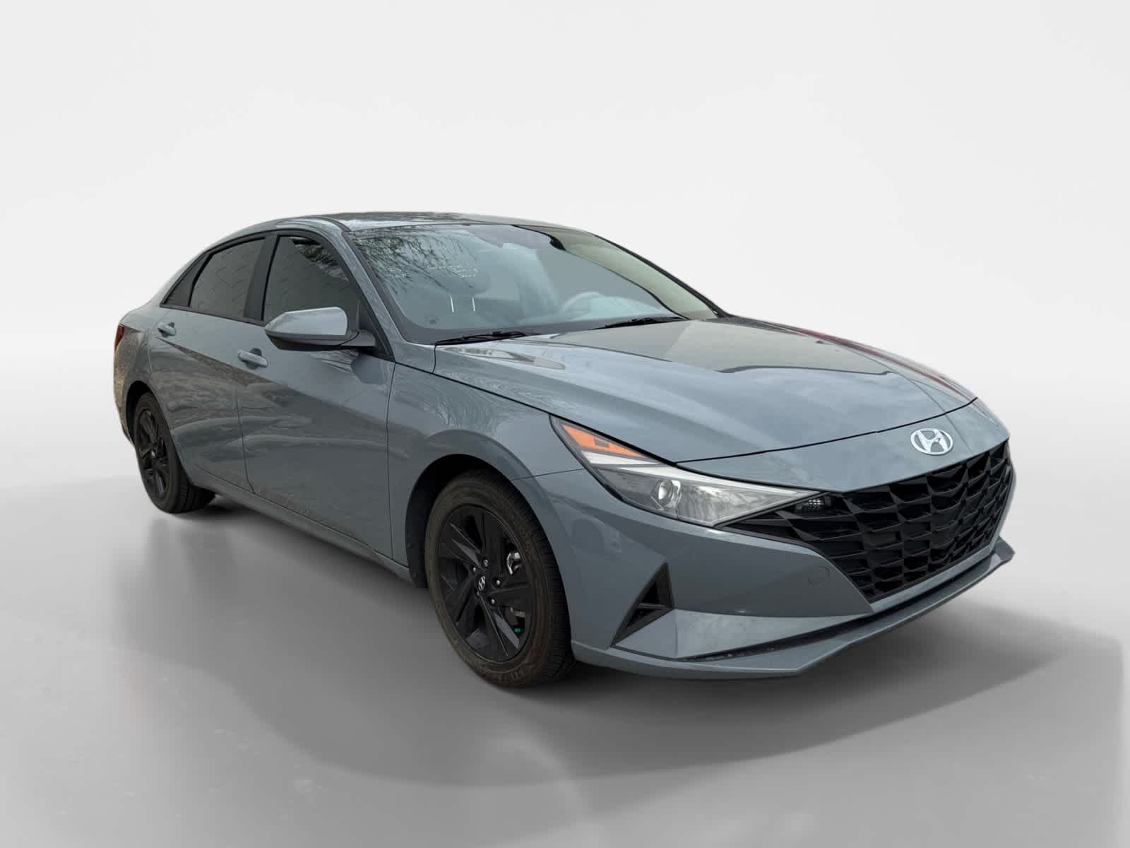 Thumbnail: 2023 Hyundai Elantra - 2