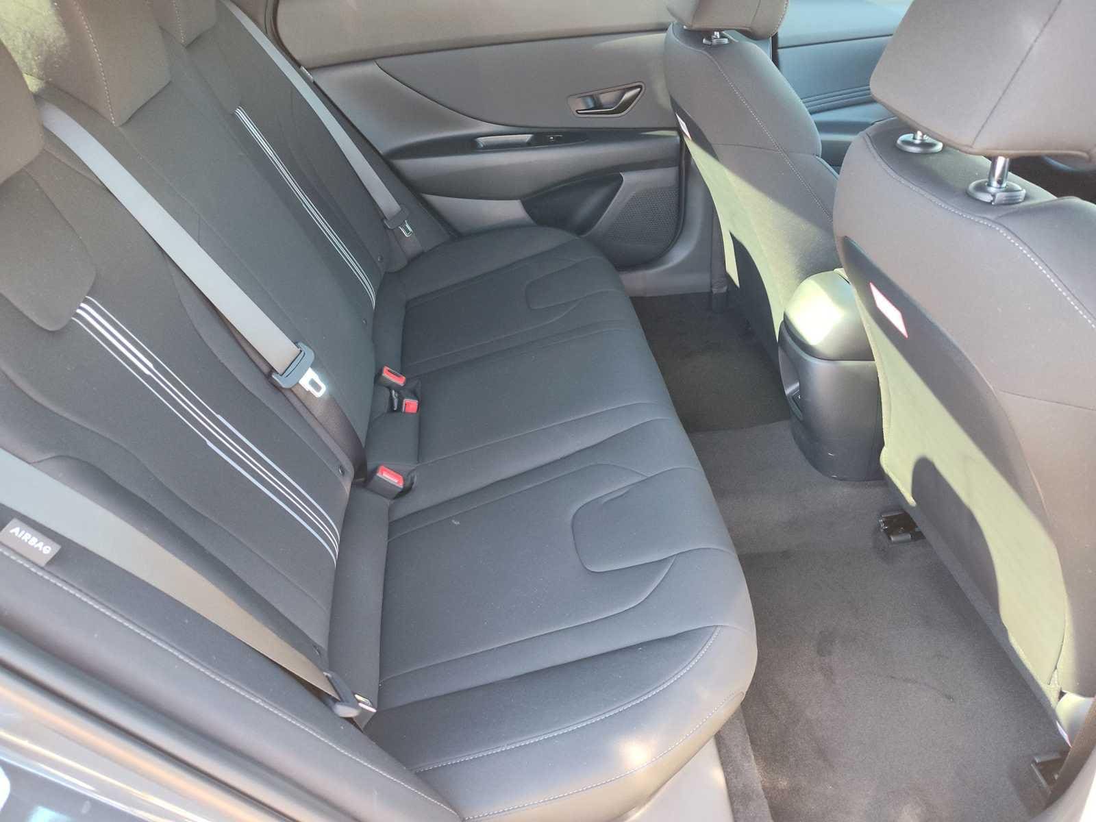 Thumbnail: 2026 Hyundai Elantra - 17