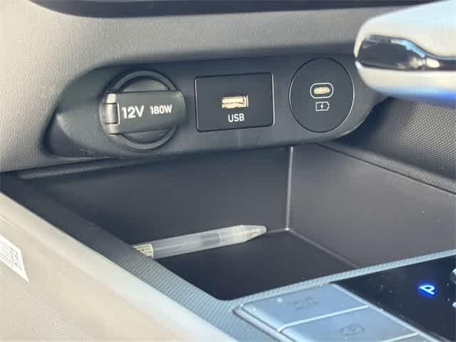 Thumbnail: 2026 Hyundai Elantra - 22