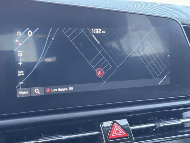 Thumbnail: 2023 Kia Niro - 22