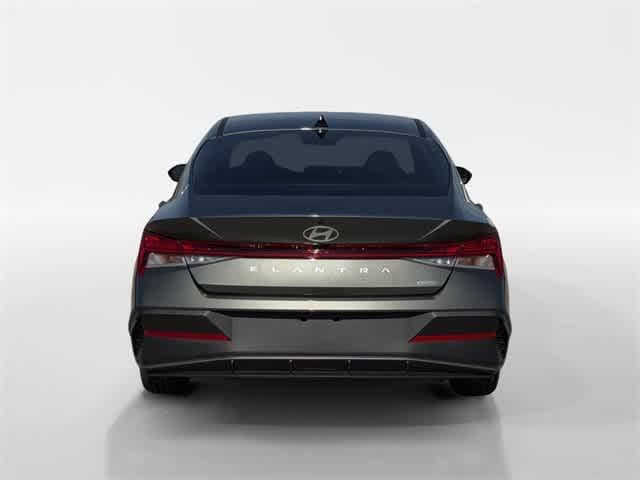 Thumbnail: 2026 Hyundai Elantra - 4