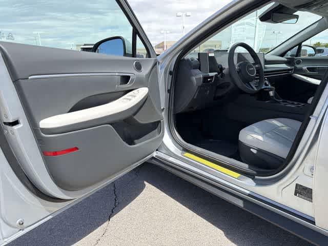 Thumbnail: 2026 Hyundai Sonata - 10