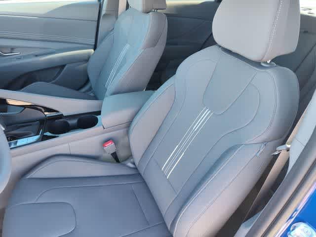 Thumbnail: 2026 Hyundai Elantra - 14