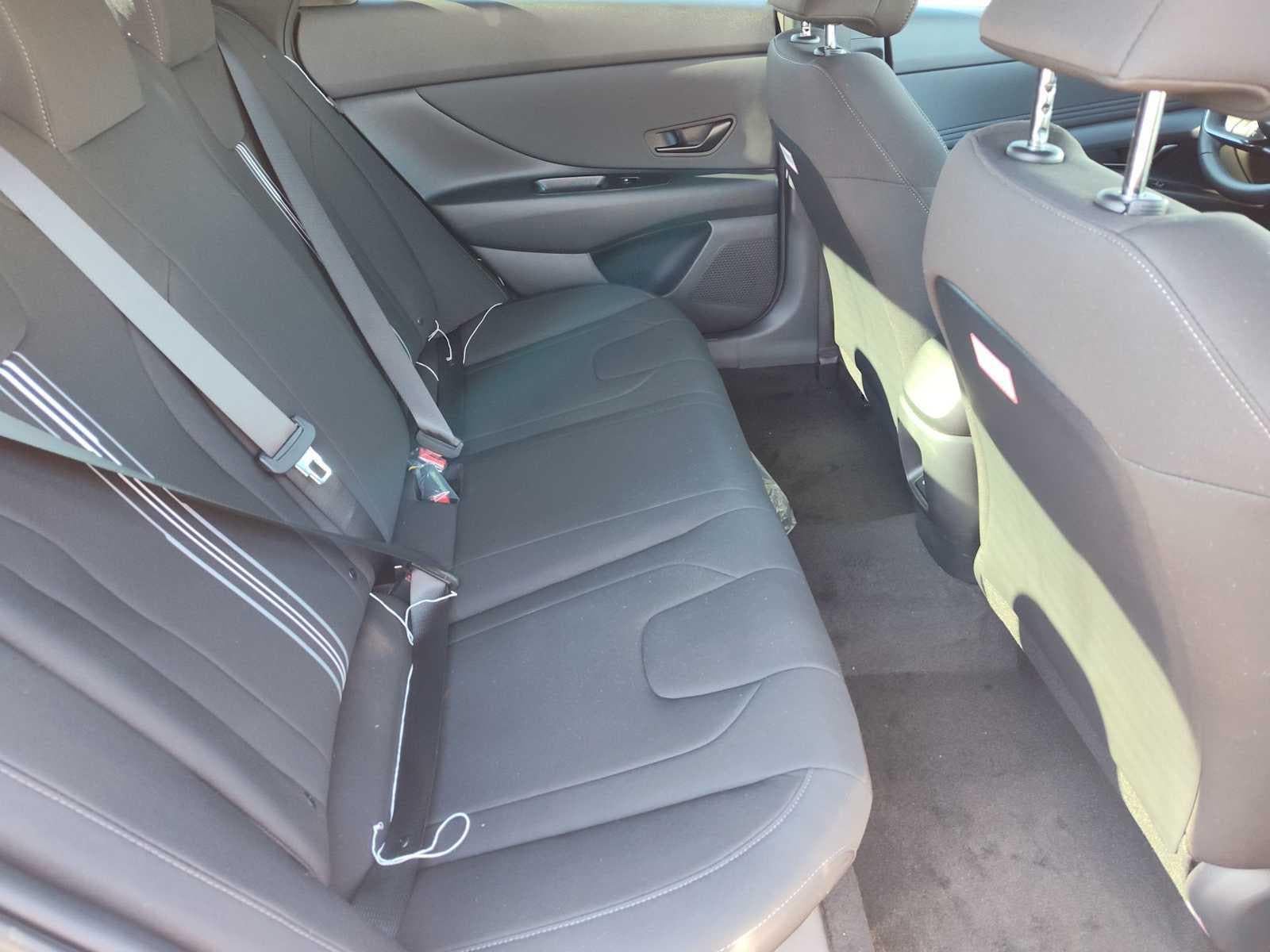 Thumbnail: 2026 Hyundai Elantra - 18