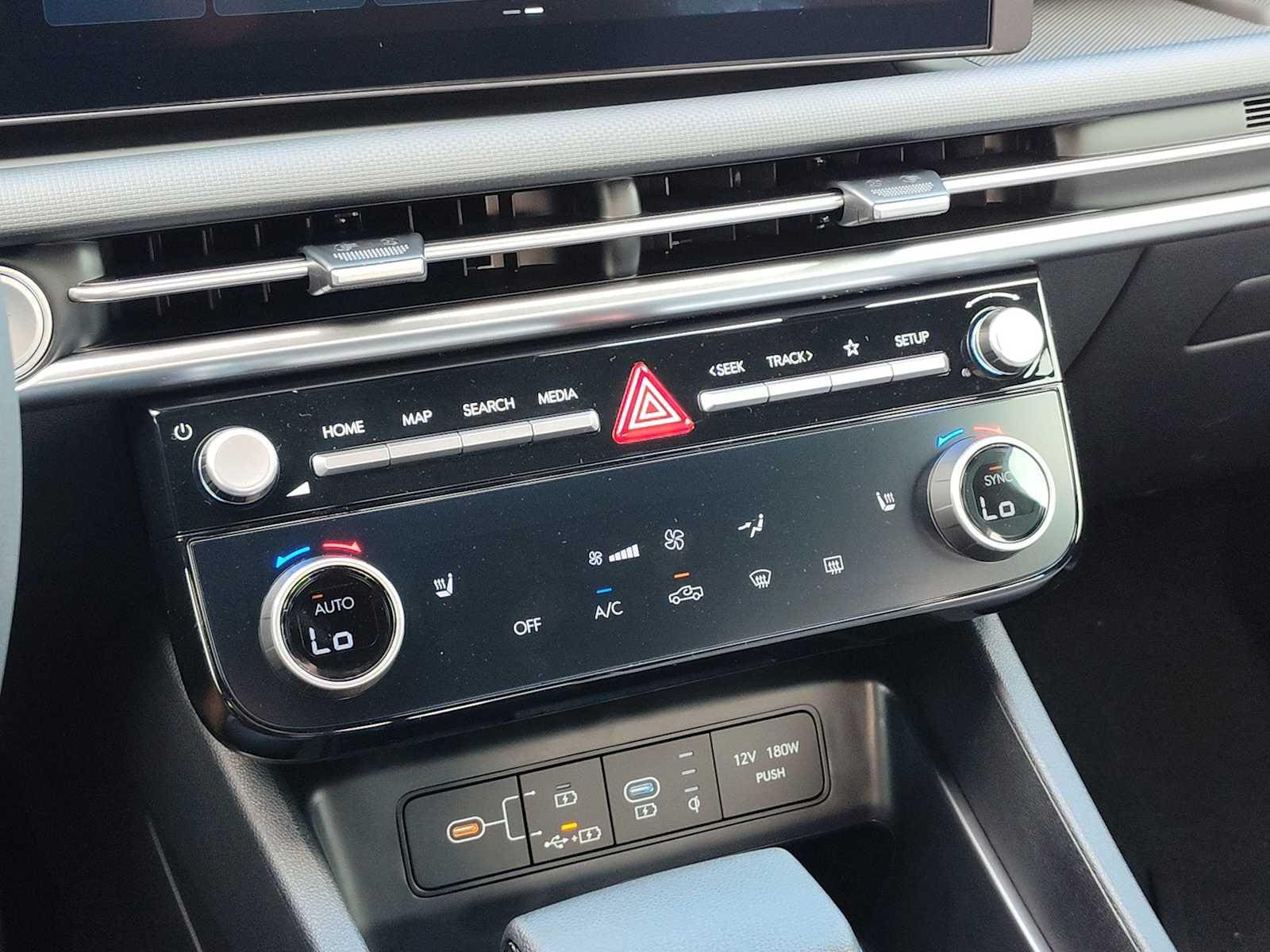 Thumbnail: 2026 Hyundai Santa Cruz - 21