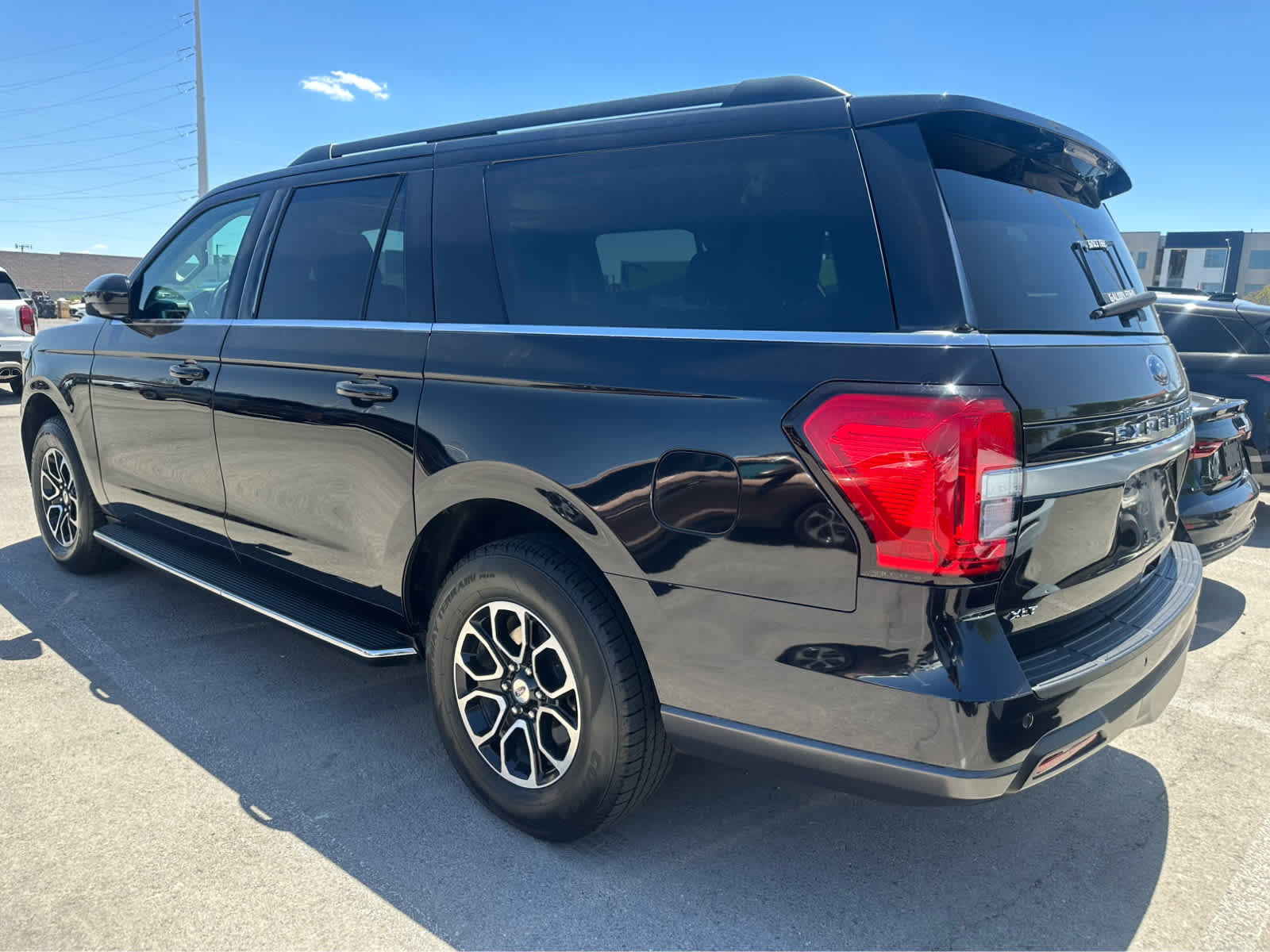 Thumbnail: 2022 Ford Expedition MAX - 9