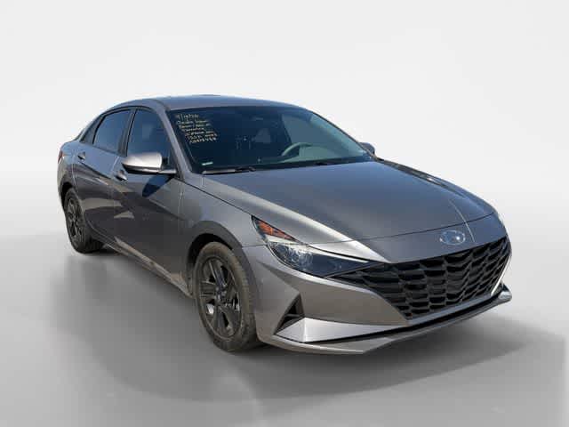 Thumbnail: 2022 Hyundai Elantra - 2
