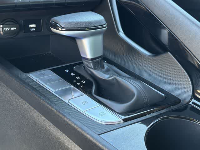 Thumbnail: 2024 Hyundai Elantra - 24