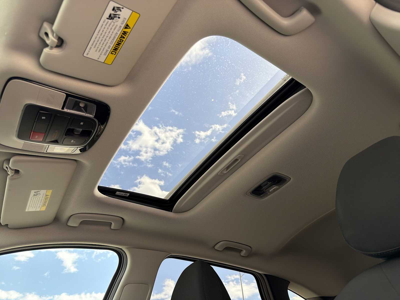 Thumbnail: 2022 Hyundai Tucson - 12