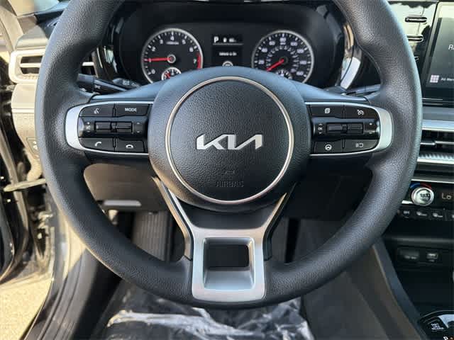 Thumbnail: 2024 Kia K5 - 22