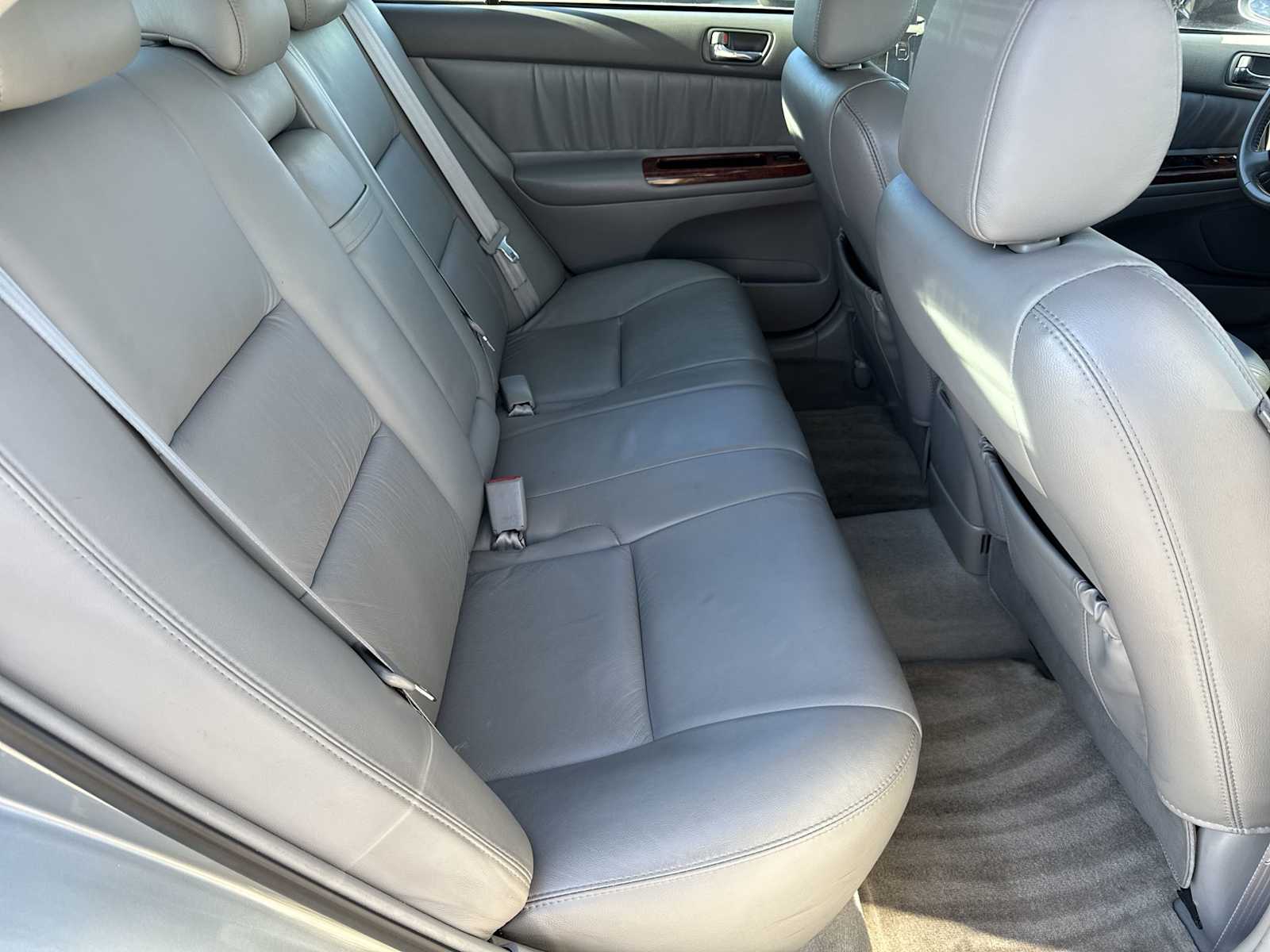 Thumbnail: 2005 Toyota Camry - 14