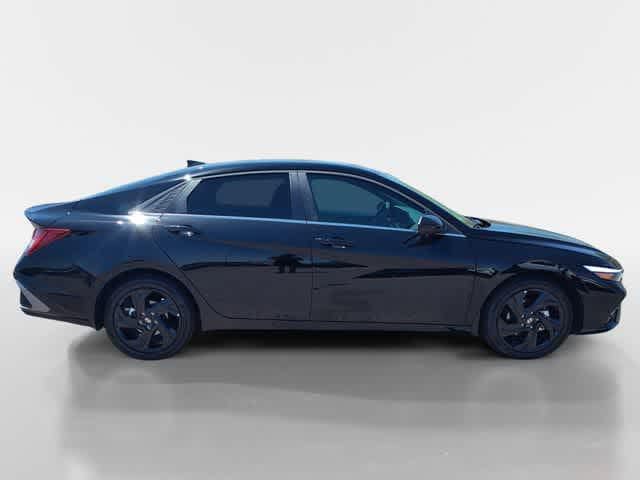 Thumbnail: 2026 Hyundai Elantra - 6