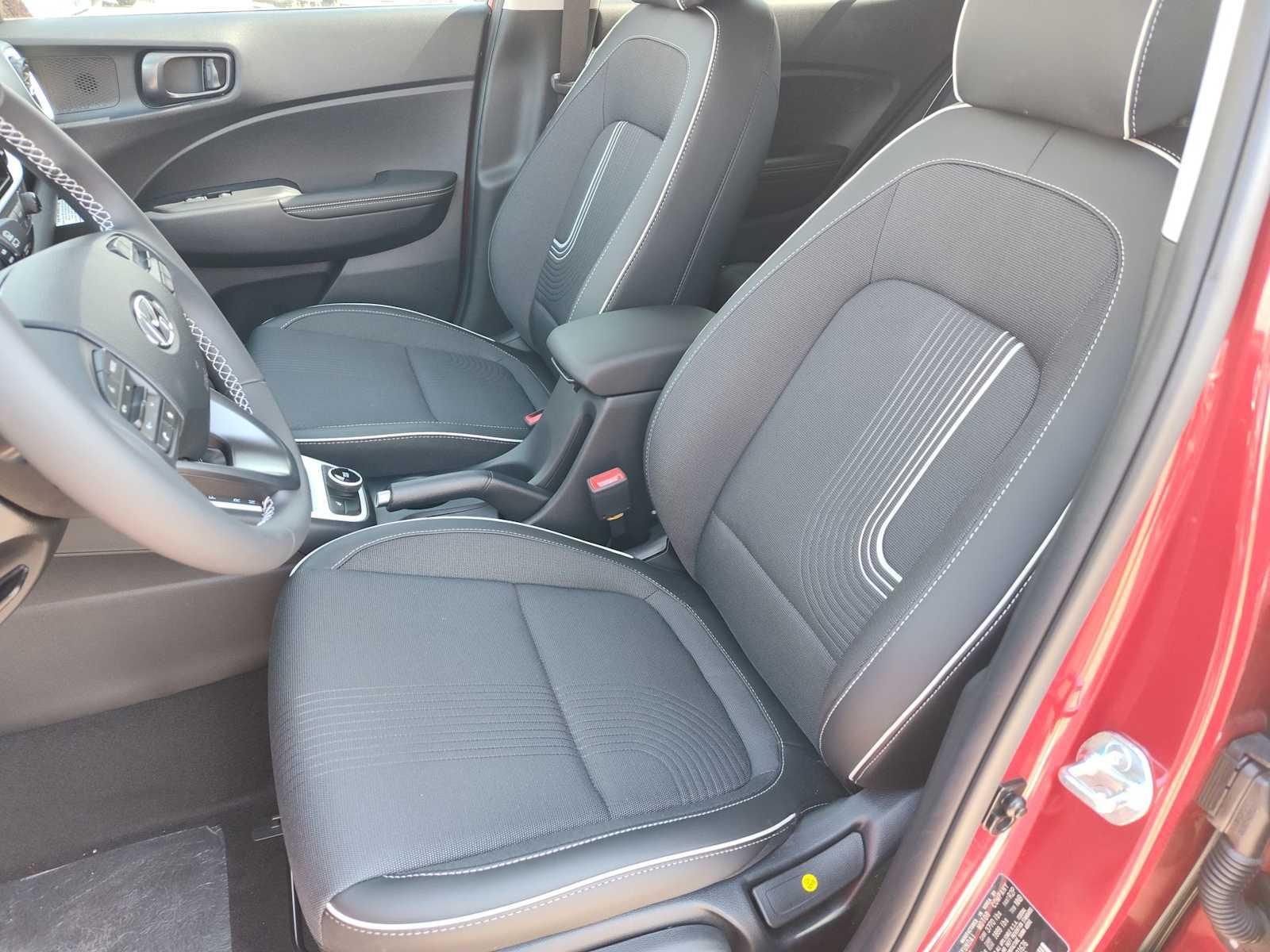 Thumbnail: 2025 Hyundai Venue - 13