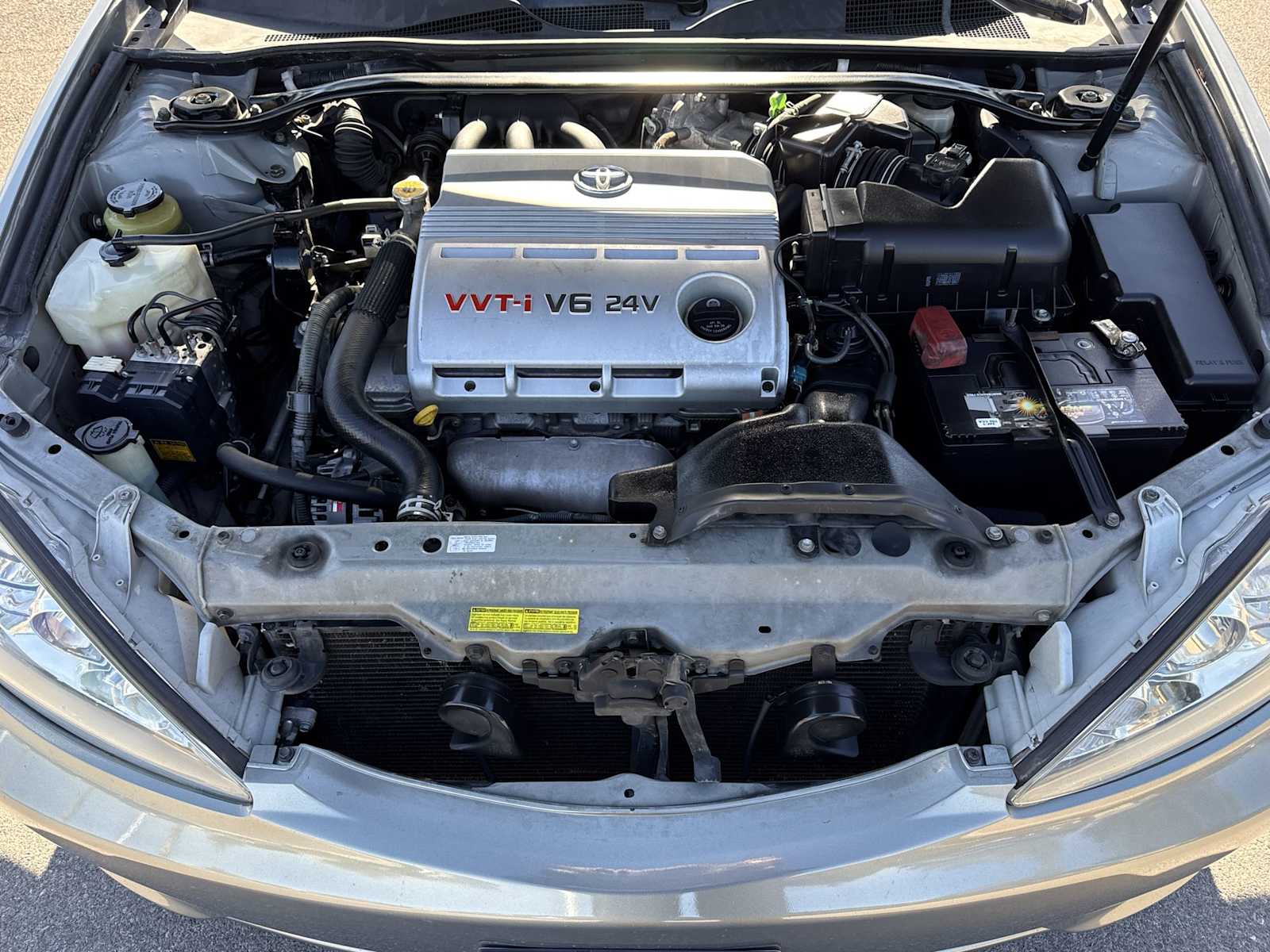 Thumbnail: 2005 Toyota Camry - 18