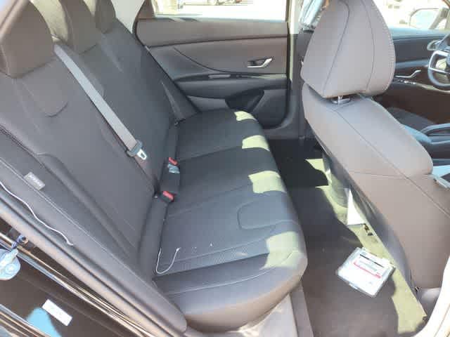 Thumbnail: 2026 Hyundai Elantra - 18