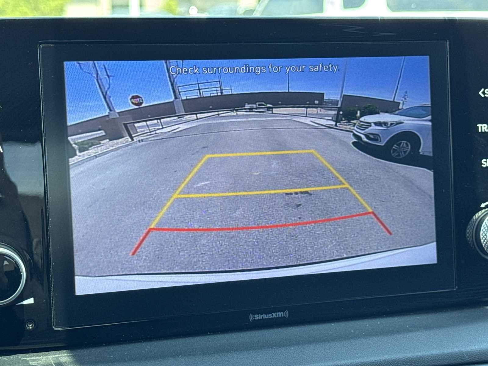 Thumbnail: 2022 Hyundai Santa Fe - 9