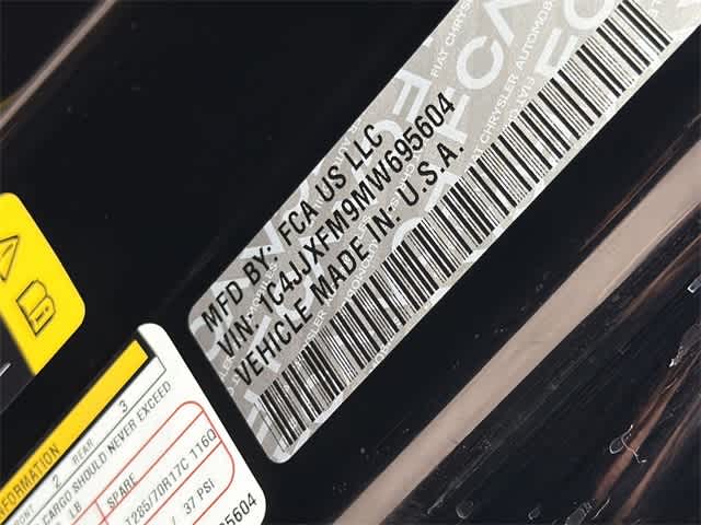 Thumbnail: 2021 Jeep Wrangler - 27