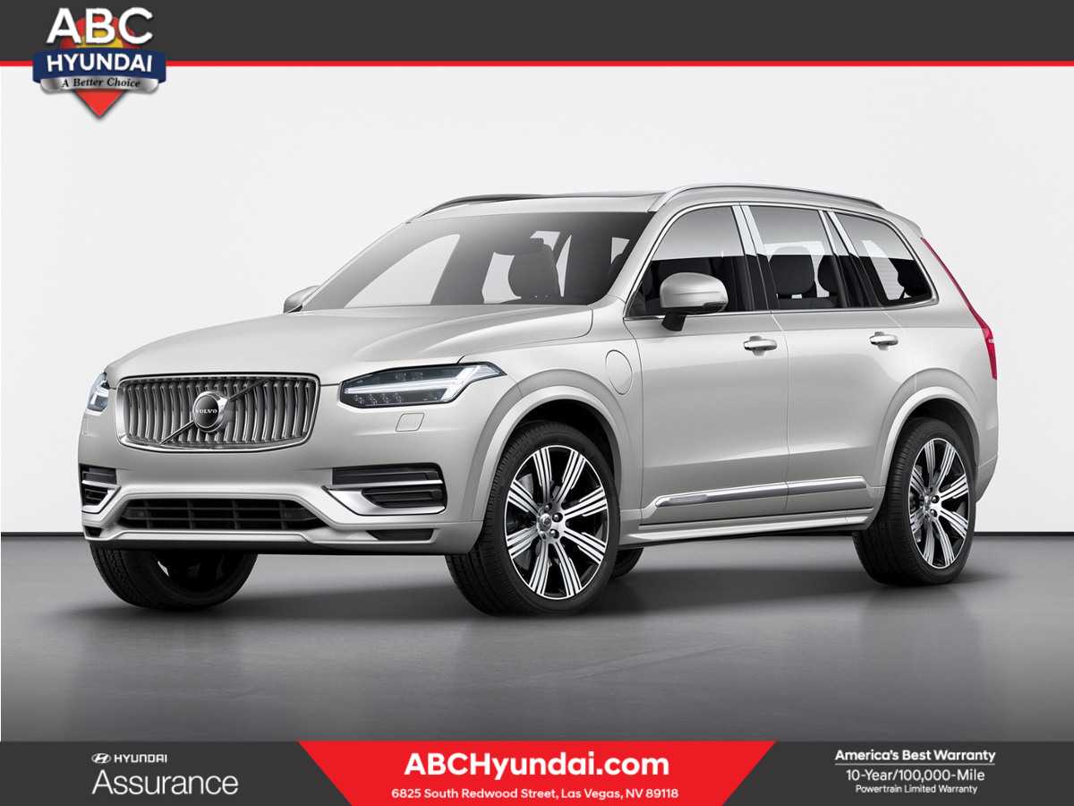 2021 Volvo XC90 T5 Momentum AWD's photo