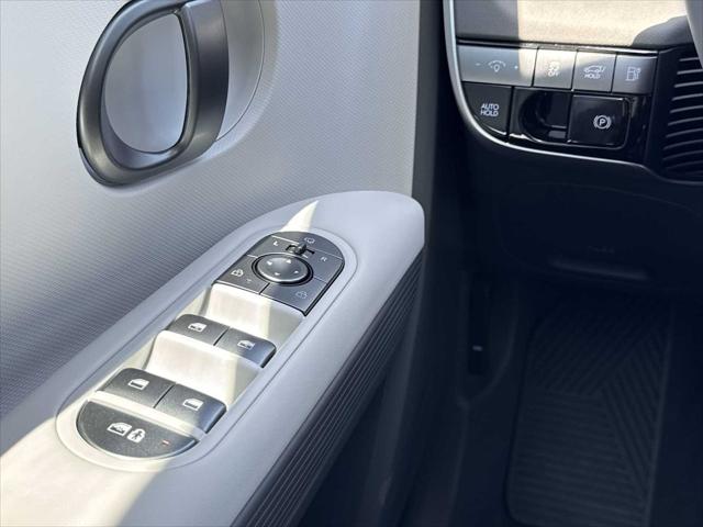 2025 Hyundai Ioniq 5 SEL 14