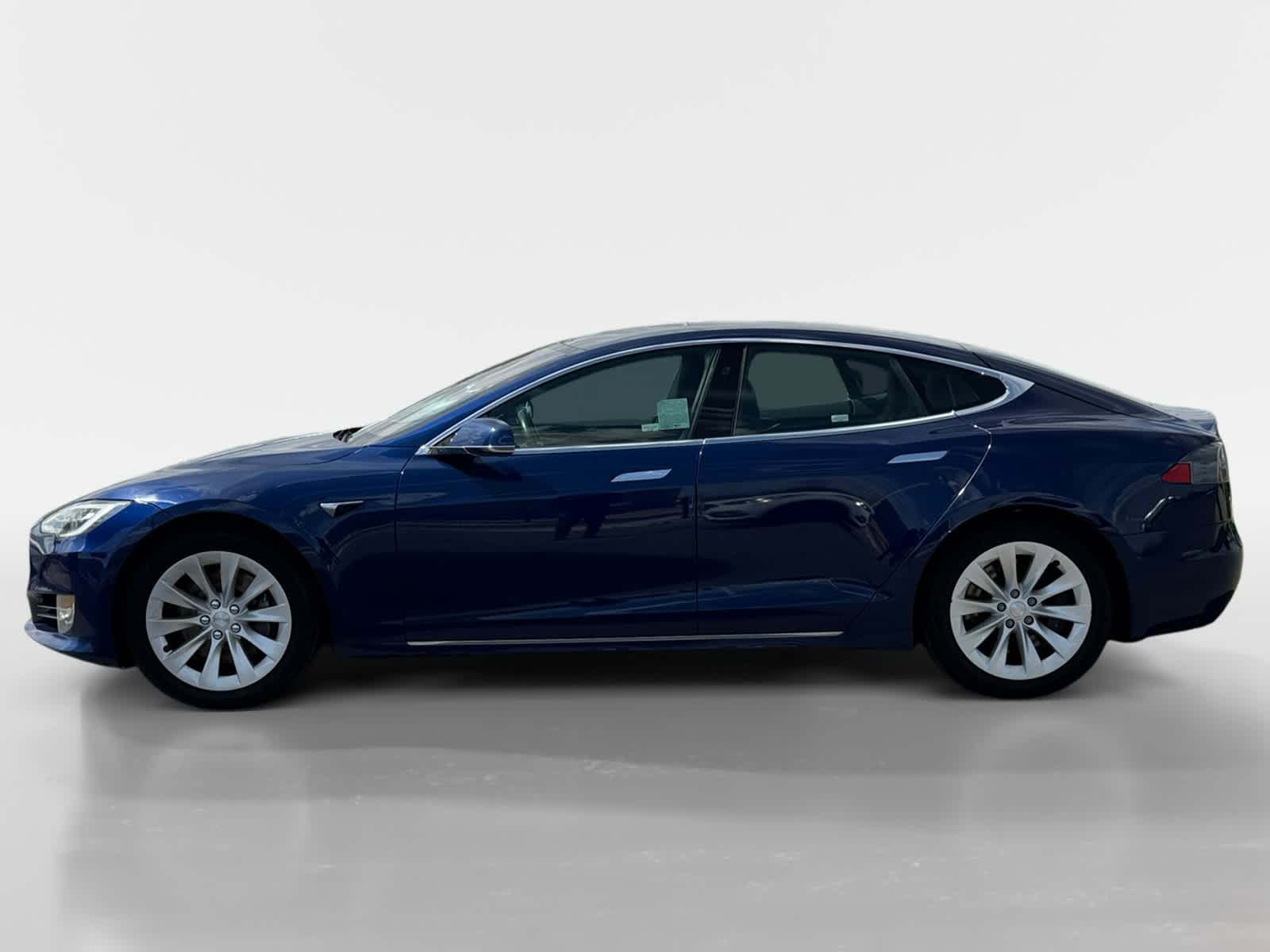 Thumbnail: 2019 Tesla Model S - 2