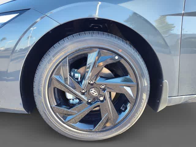 Thumbnail: 2026 Hyundai Elantra - 10