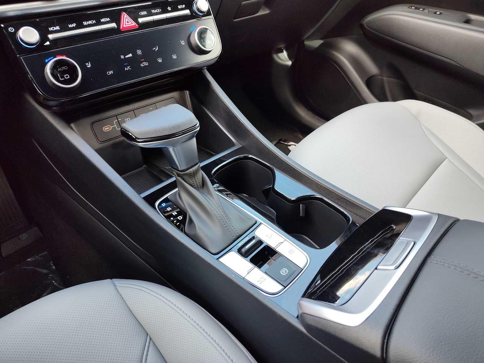 Thumbnail: 2026 Hyundai Santa Cruz - 25