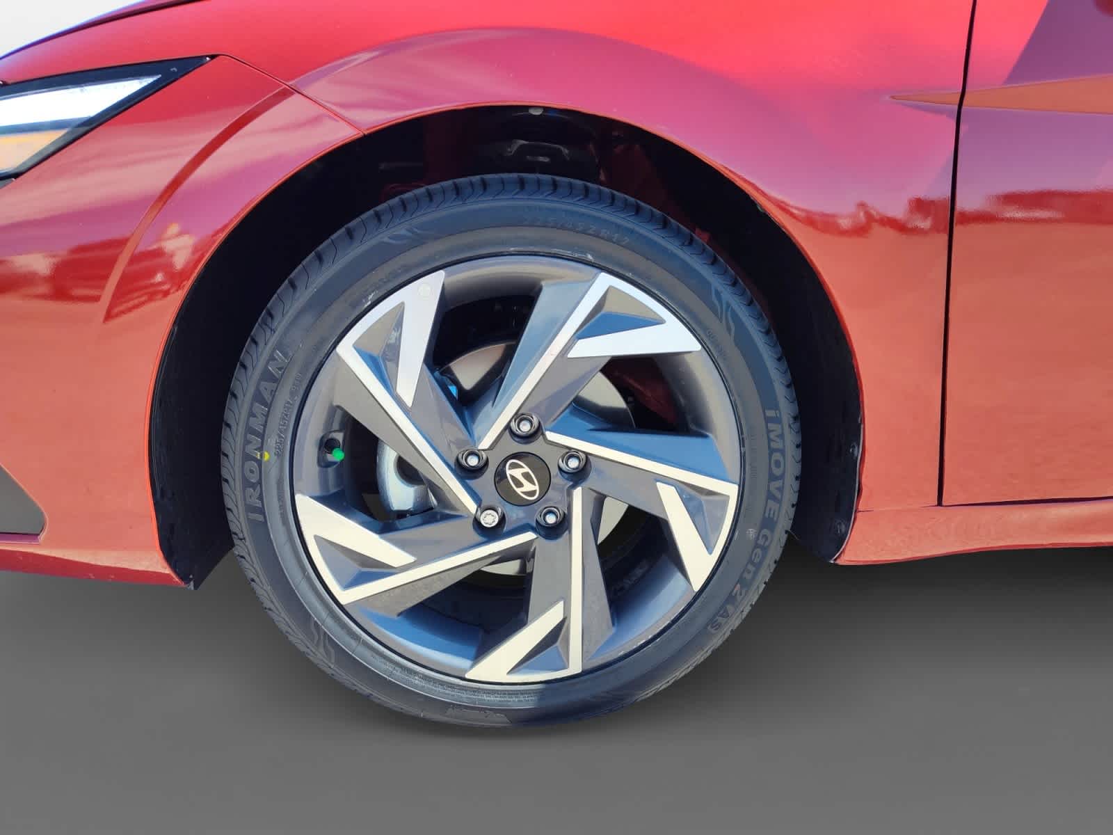 Thumbnail: 2025 Hyundai Elantra - 10