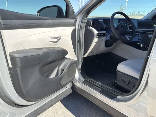 Thumbnail: 2026 Hyundai Tucson - 10