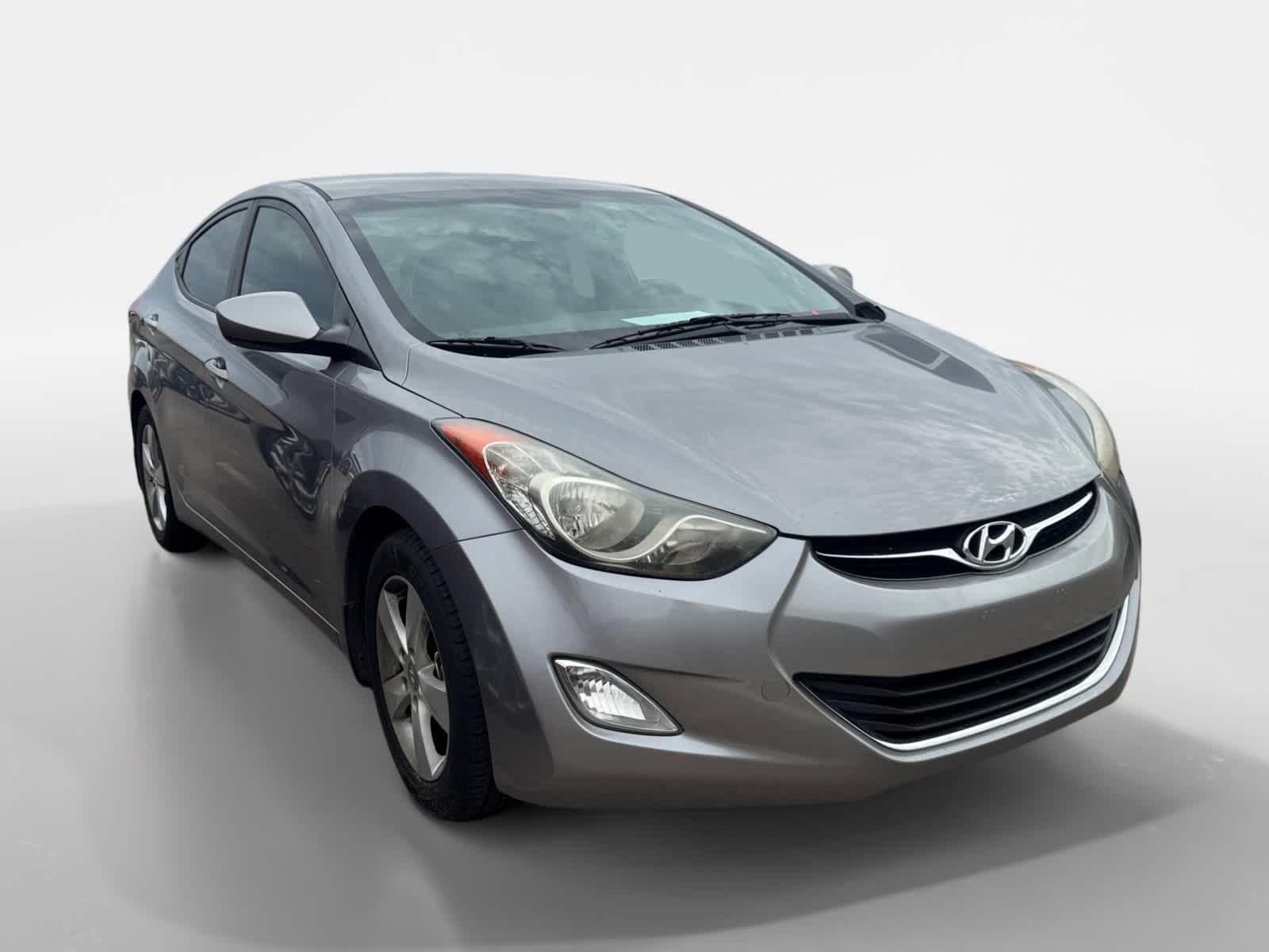 2013 Hyundai Elantra GLS photo 2