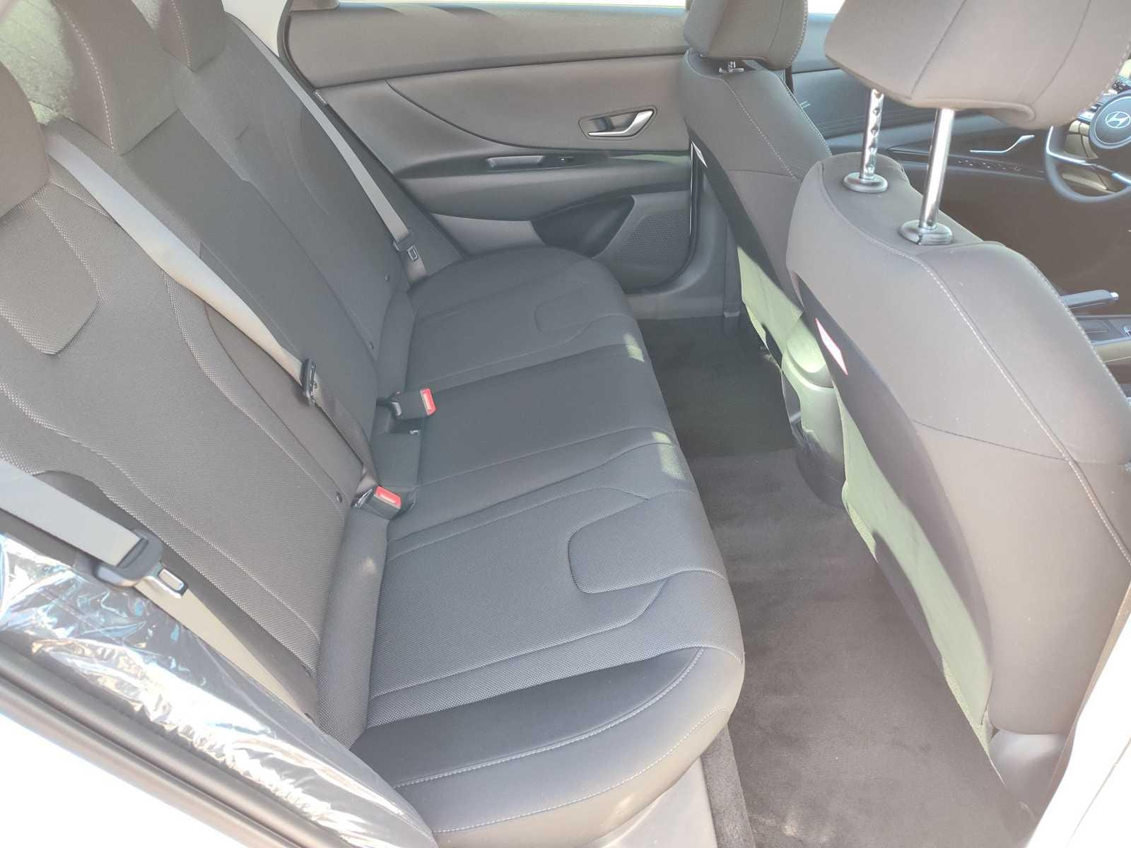 Thumbnail: 2026 Hyundai Elantra - 17