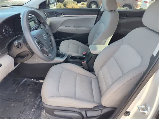 Thumbnail: 2017 Hyundai Elantra - 10