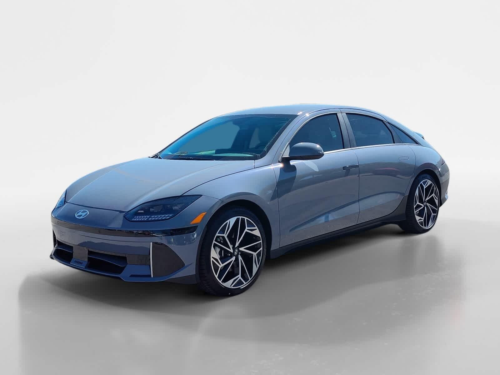 2025 Hyundai Ioniq 6 SEL photo 2