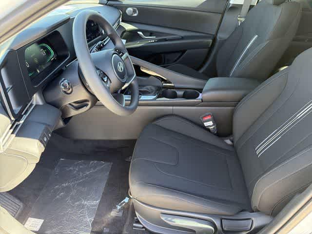 Thumbnail: 2026 Hyundai Elantra - 13