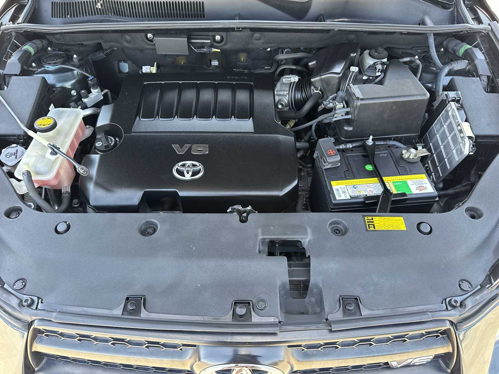 Thumbnail: 2012 Toyota RAV4 - 20
