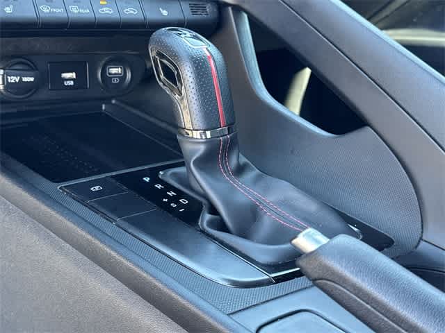 Thumbnail: 2022 Hyundai Elantra - 26