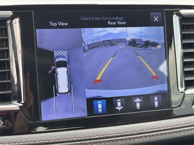 Thumbnail: 2017 Chrysler Pacifica - 24