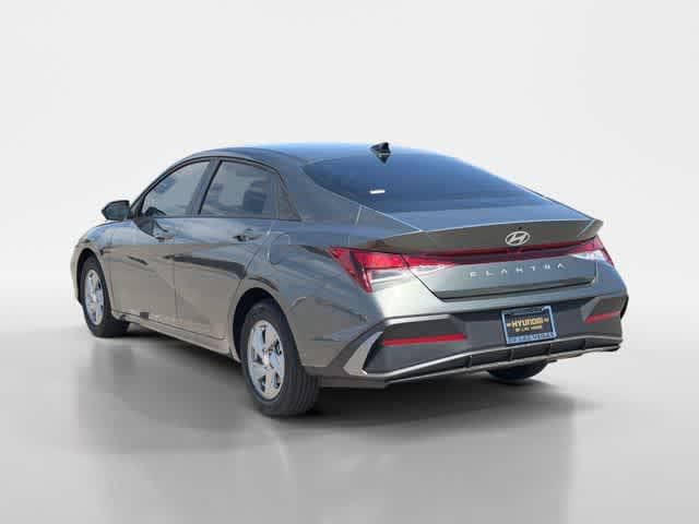 Thumbnail: 2026 Hyundai Elantra - 3