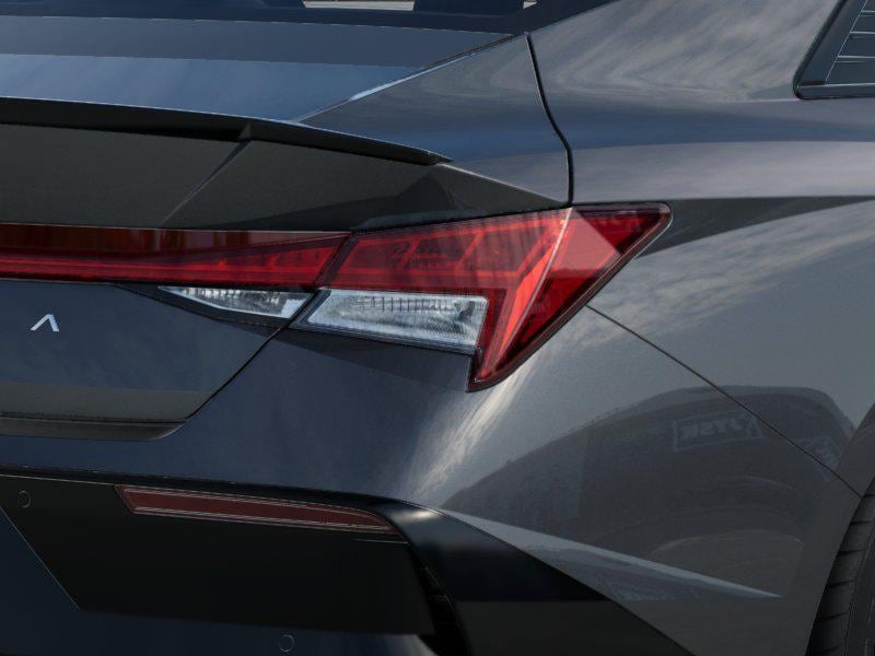 Thumbnail: 2025 Hyundai Elantra - 10