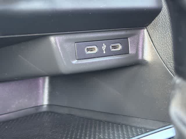 Thumbnail: 2021 Volkswagen Jetta - 22