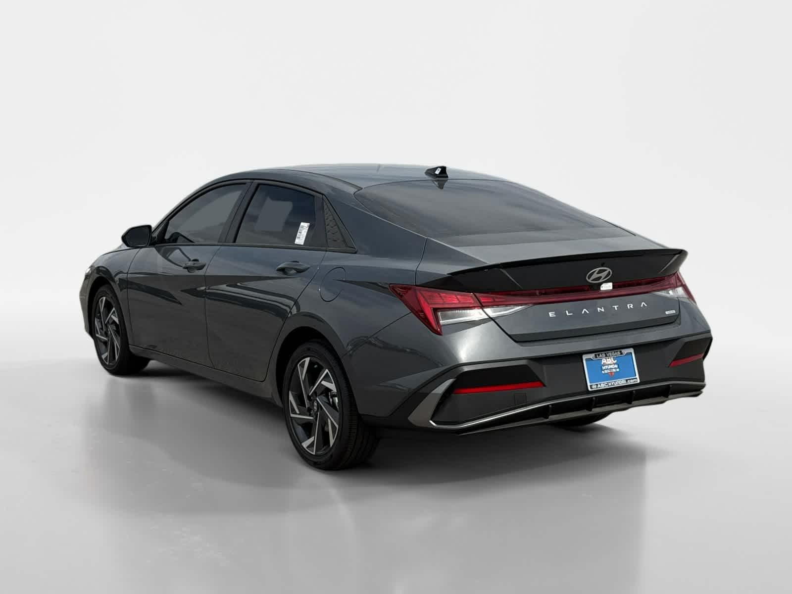 Thumbnail: 2025 Hyundai Elantra - 4